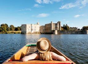 Heading out on a punt to Leeds Castle